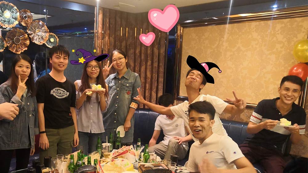 10月31日|意合云有plmm 生日啦??！